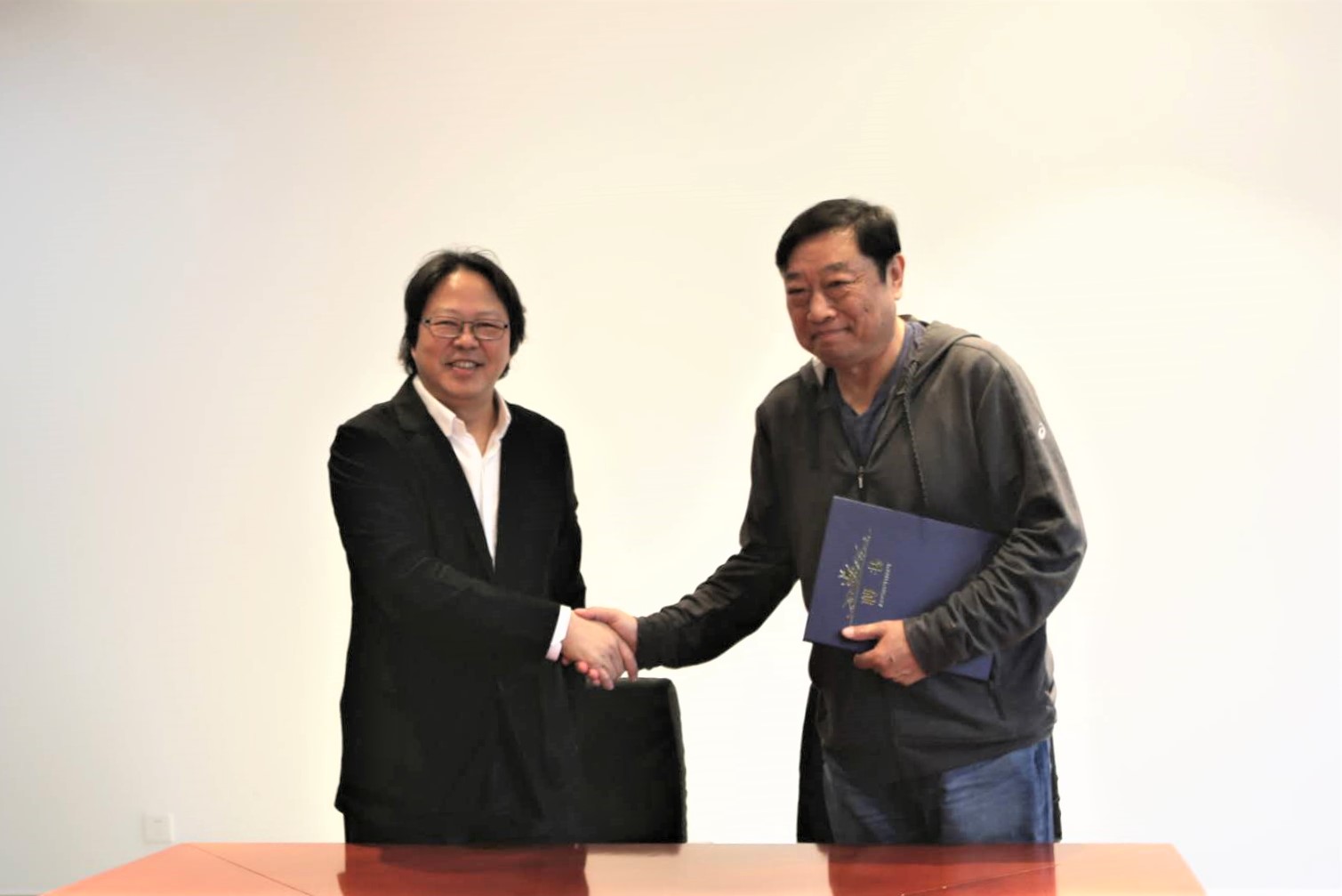 集團與山藝聯(lián)合辦學(xué)新進展：電影學(xué)院新聘院長書記到崗上任