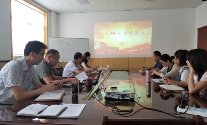 山東影視傳媒集團領(lǐng)導(dǎo)帶頭上專題黨課 推動“不忘初心、牢記使命”主題教育深入扎實開展 山東影視傳媒集團領(lǐng)導(dǎo)帶頭上專題黨課 推動“不忘初心、牢記使命”主題教育深入扎實開展